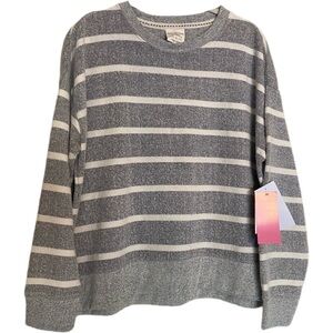 Southern Spirit Stripes Gray White Sweater Size Small NWT